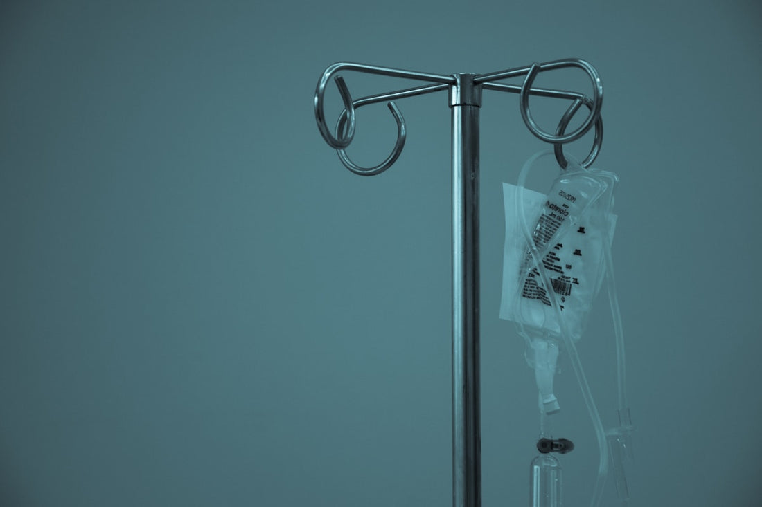 Person breaking free from cigarettes, representing the benefits of hypnotherapy for smoking cessation